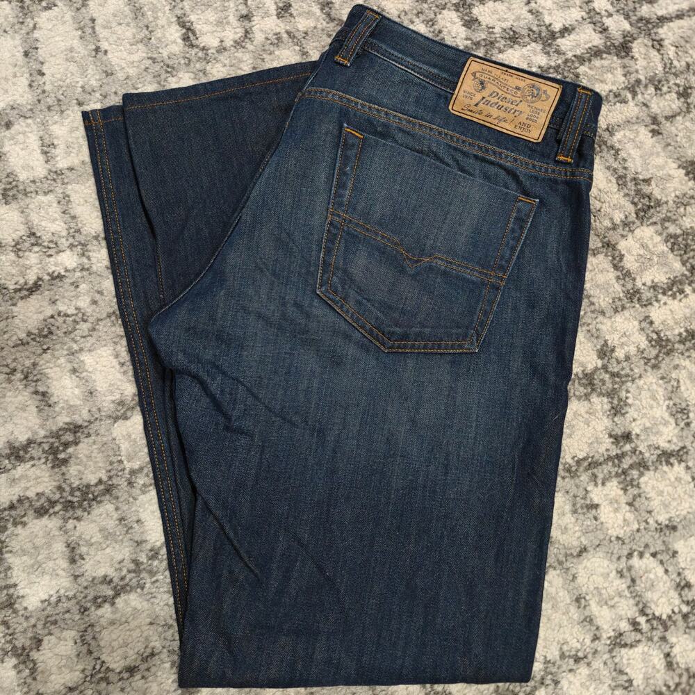 Diesel Viker Regular Straight Jeans Men's 38x32 Dark Wash Wash 0RU56 Button Fly